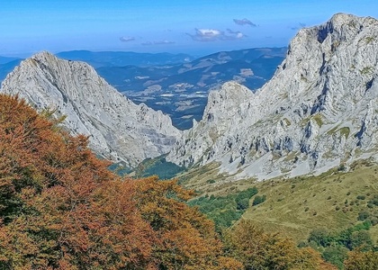 Tag 6 l 4. Etappe: Durch den Naturpark Urkiola nach Durango – Kalkstein, Wälder und bäuerliche Wege