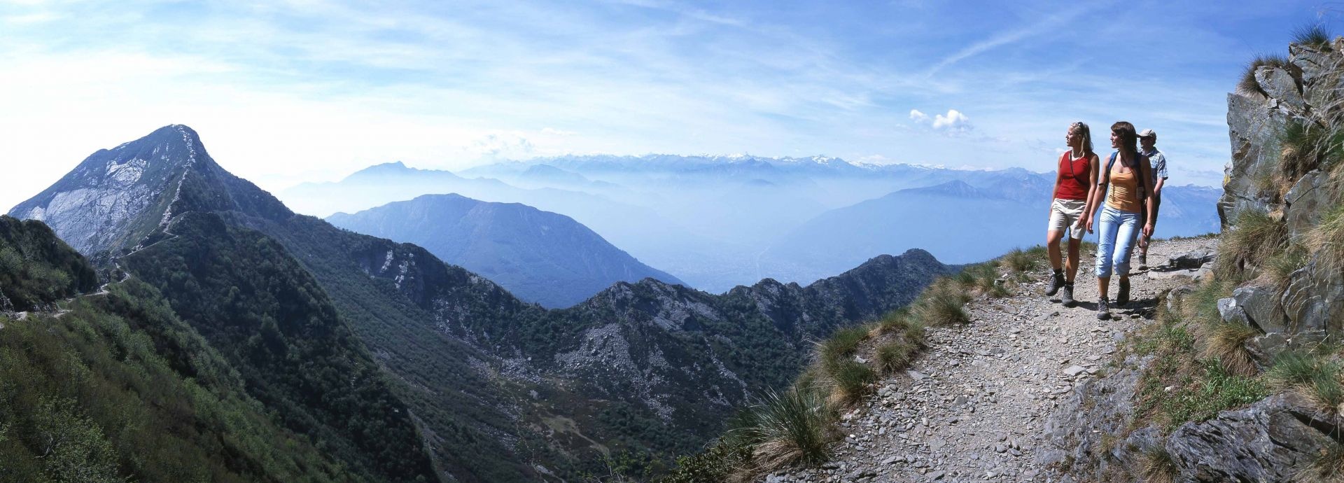 Im Süden der Schweiz: mediterranes Flair auf Traumwanderungen im Tessin