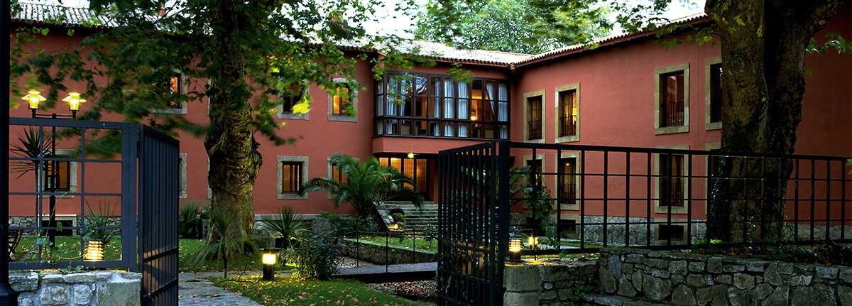 Parador de Gijón (Asturien) ***