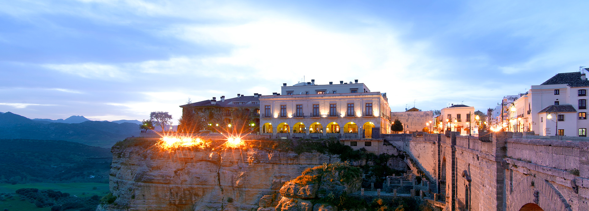 Paradores Reisen Spanien und Pousadas Reisen Portugal